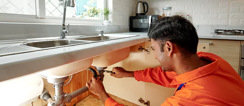 High Rise Toilet Repair and Replacement in Meadowvale, Mississauga